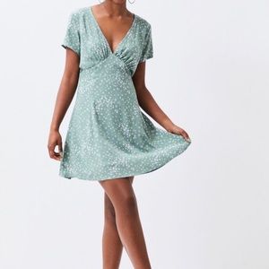 Pacsun Green Floral Bodice Swing Summer Dress